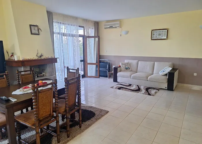 Guest house Holly Balchik